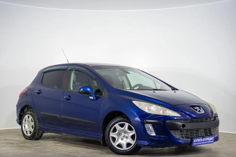 Peugeot 308 2008 года в Оренбурге