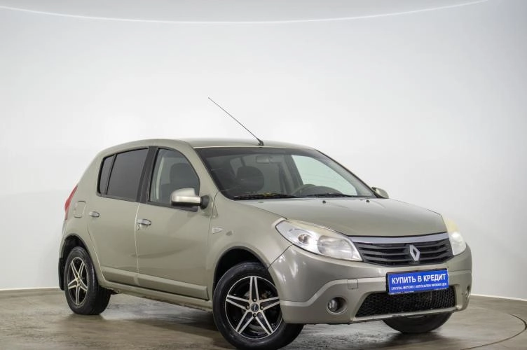 Renault Sandero 2011 года в Оренбурге
