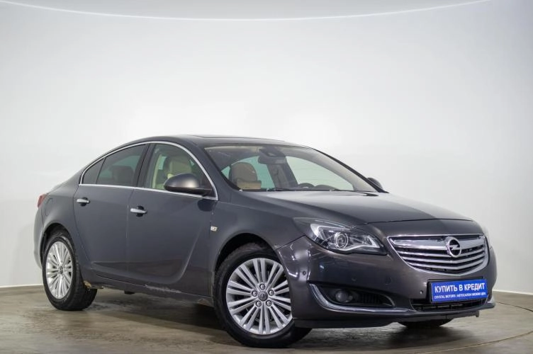 Opel Insignia 2014 года в Оренбурге