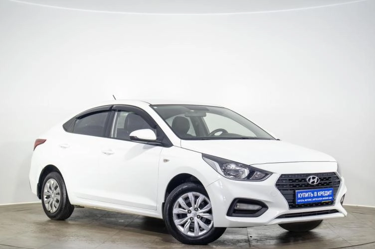 Hyundai Solaris 2017 года в Оренбурге