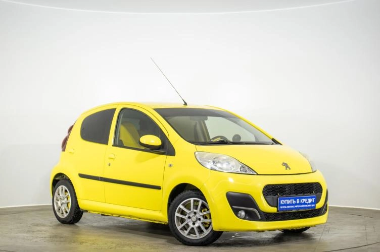 Peugeot 107 2012 года в Оренбурге