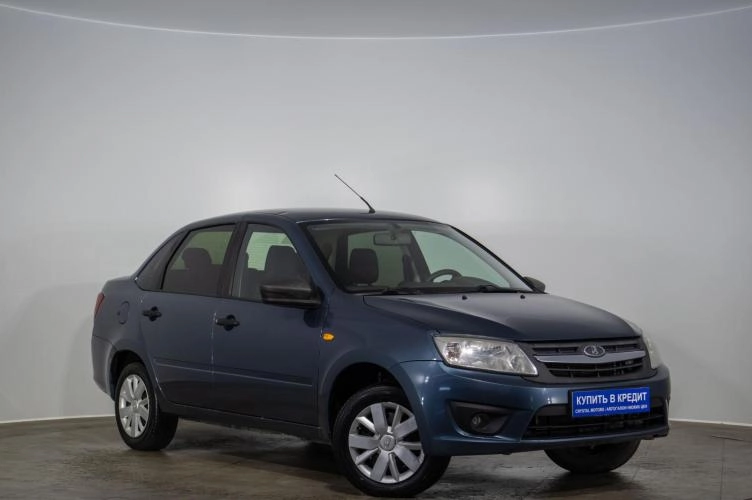 ВАЗ (LADA) Granta 2016 года в Оренбурге