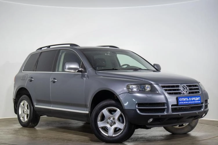 Volkswagen Touareg 2005 года в Оренбурге