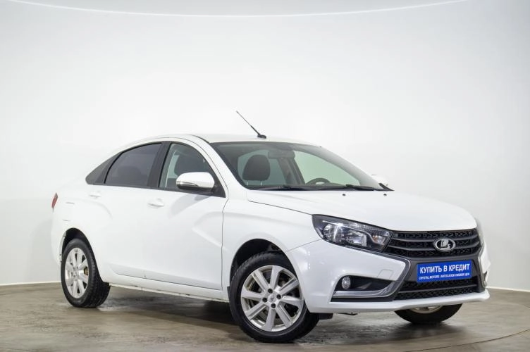 ВАЗ (LADA) Vesta 2020 года в Оренбурге