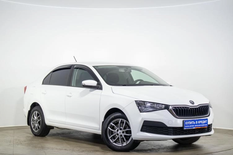 Skoda Rapid 2021 года в Оренбурге