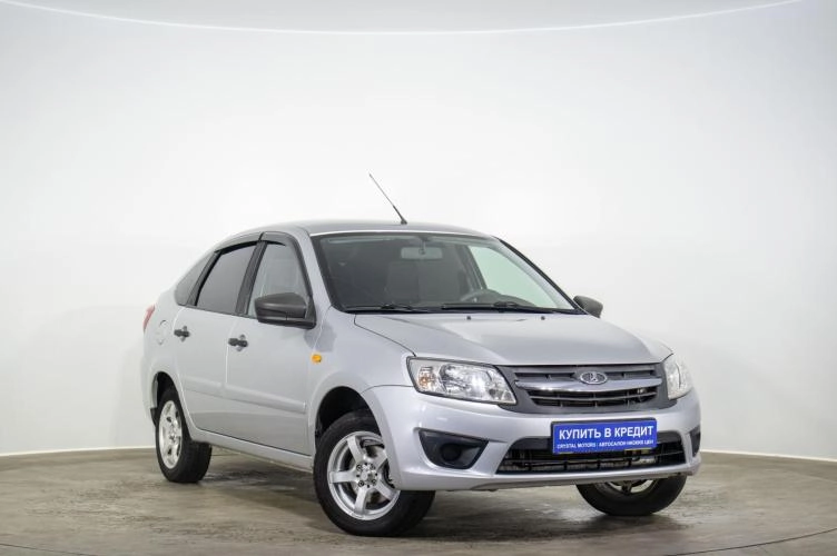 ВАЗ (LADA) Granta 2015 года в Оренбурге