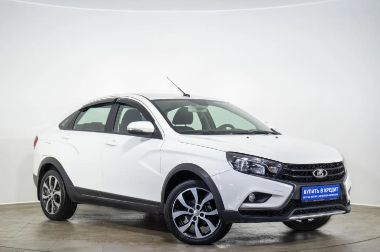 ВАЗ (LADA) Vesta Cross 2019 года в Оренбурге