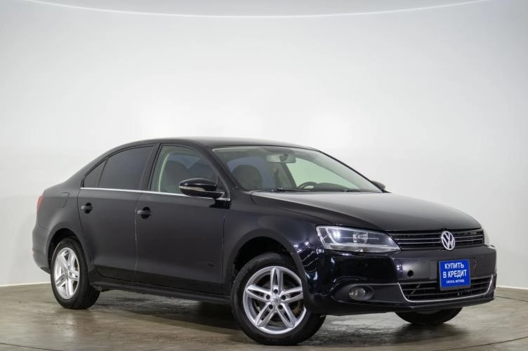 Volkswagen Jetta 2013 года в Оренбурге