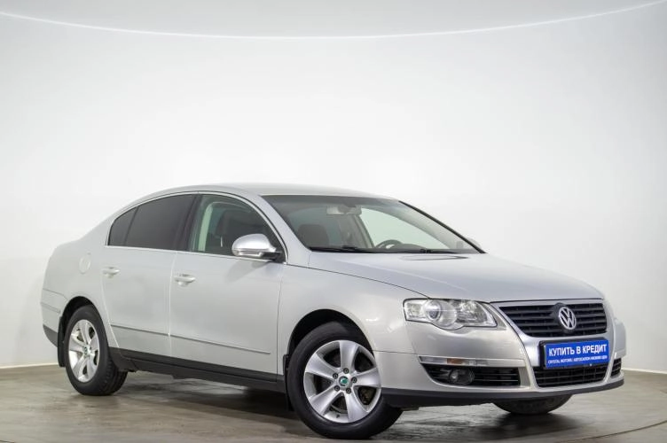 Volkswagen Passat 2010 года в Оренбурге
