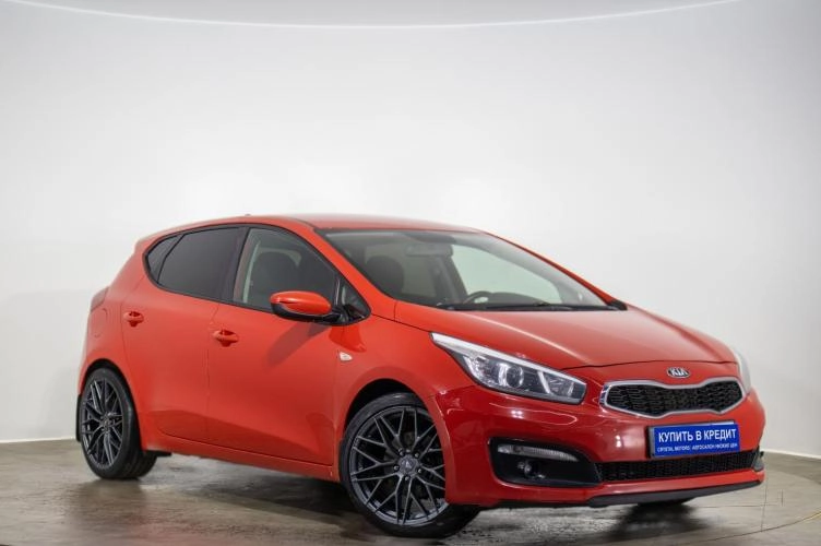 KIA cee'd 2018 года в Оренбурге
