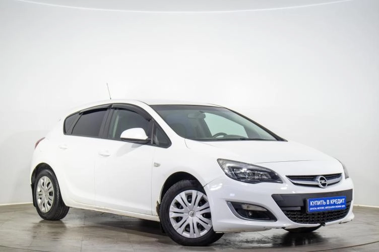 Opel Astra 2012 года в Оренбурге
