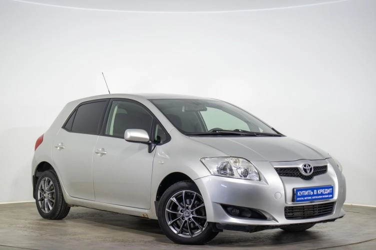 Toyota Auris 2007 года в Оренбурге