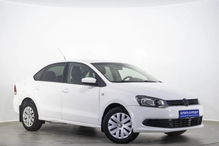 Volkswagen Polo 2012 года в Оренбурге