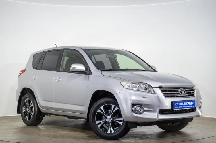 Toyota RAV4 2012 года в Оренбурге