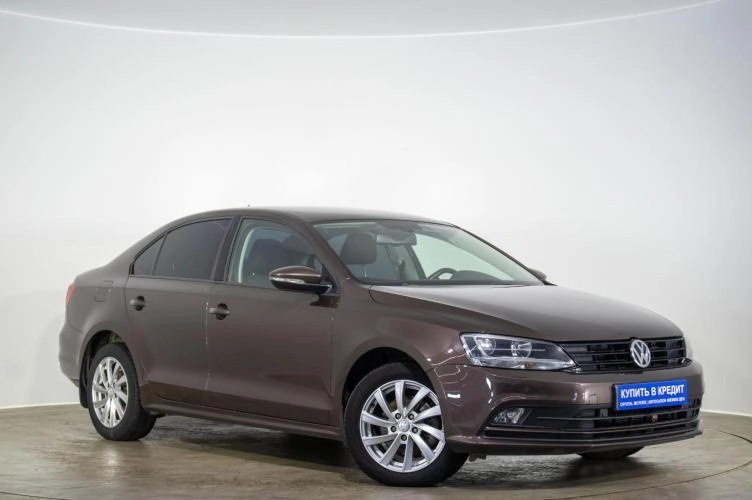 Volkswagen Jetta 2015 года в Оренбурге