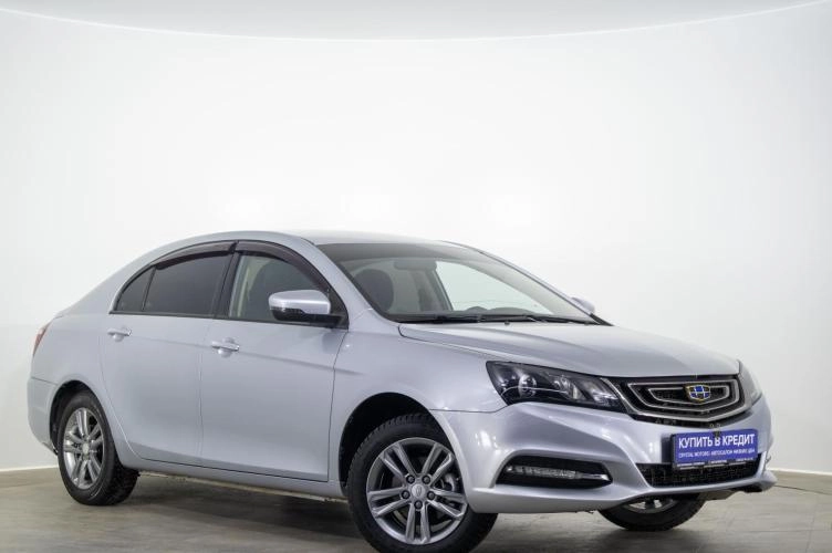 Geely Emgrand 7 2018 года в Оренбурге