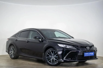 Toyota Camry 2021 года в Оренбурге
