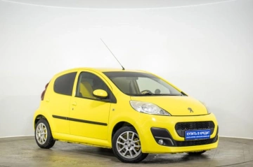 Peugeot 107 2012 года в Оренбурге