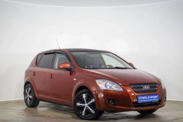 KIA cee'd 2008 года в Оренбурге