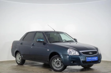 ВАЗ (LADA) Priora 2013 года в Оренбурге