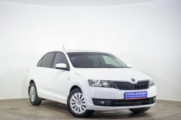 Skoda Rapid 2017 года в Оренбурге