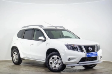 Nissan Terrano 2017 года в Оренбурге