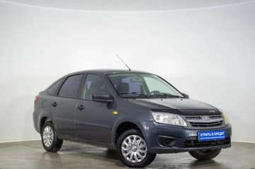 ВАЗ (LADA) Granta 2015 года в Оренбурге