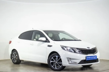 KIA Rio 2012 года в Оренбурге
