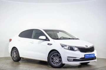 KIA Rio 2016 года в Оренбурге