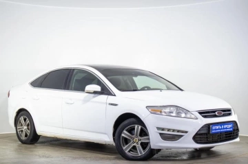 Ford Mondeo 2012 года в Оренбурге