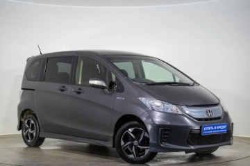 Honda Freed 2014 года в Оренбурге