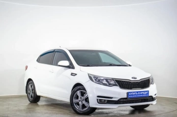 KIA Rio 2016 года в Оренбурге