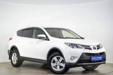 Toyota RAV4 2013 года в Оренбурге