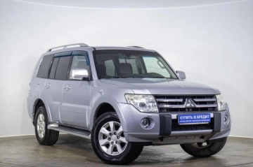 Mitsubishi Pajero 2010 года в Оренбурге