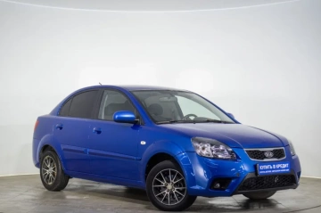 KIA Rio 2010 года в Оренбурге