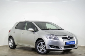 Toyota Auris 2007 года в Оренбурге