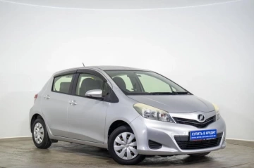 Toyota Vitz 2013 года в Оренбурге
