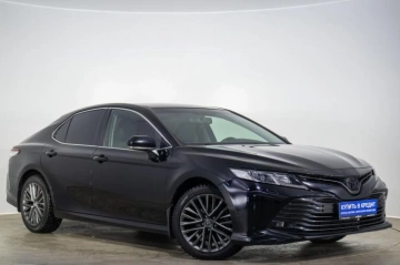 Toyota Camry 2019 года в Оренбурге