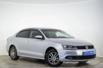 Volkswagen Jetta 2013 года в Оренбурге